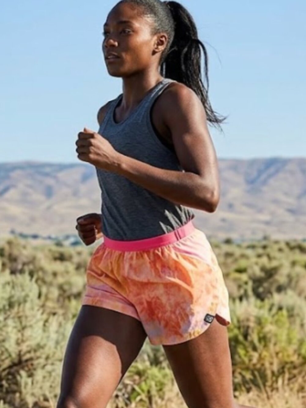 NWT Nike DX1021-611 Trail Repel MR 3" BR Shorts Coral Small Zipper Pockets